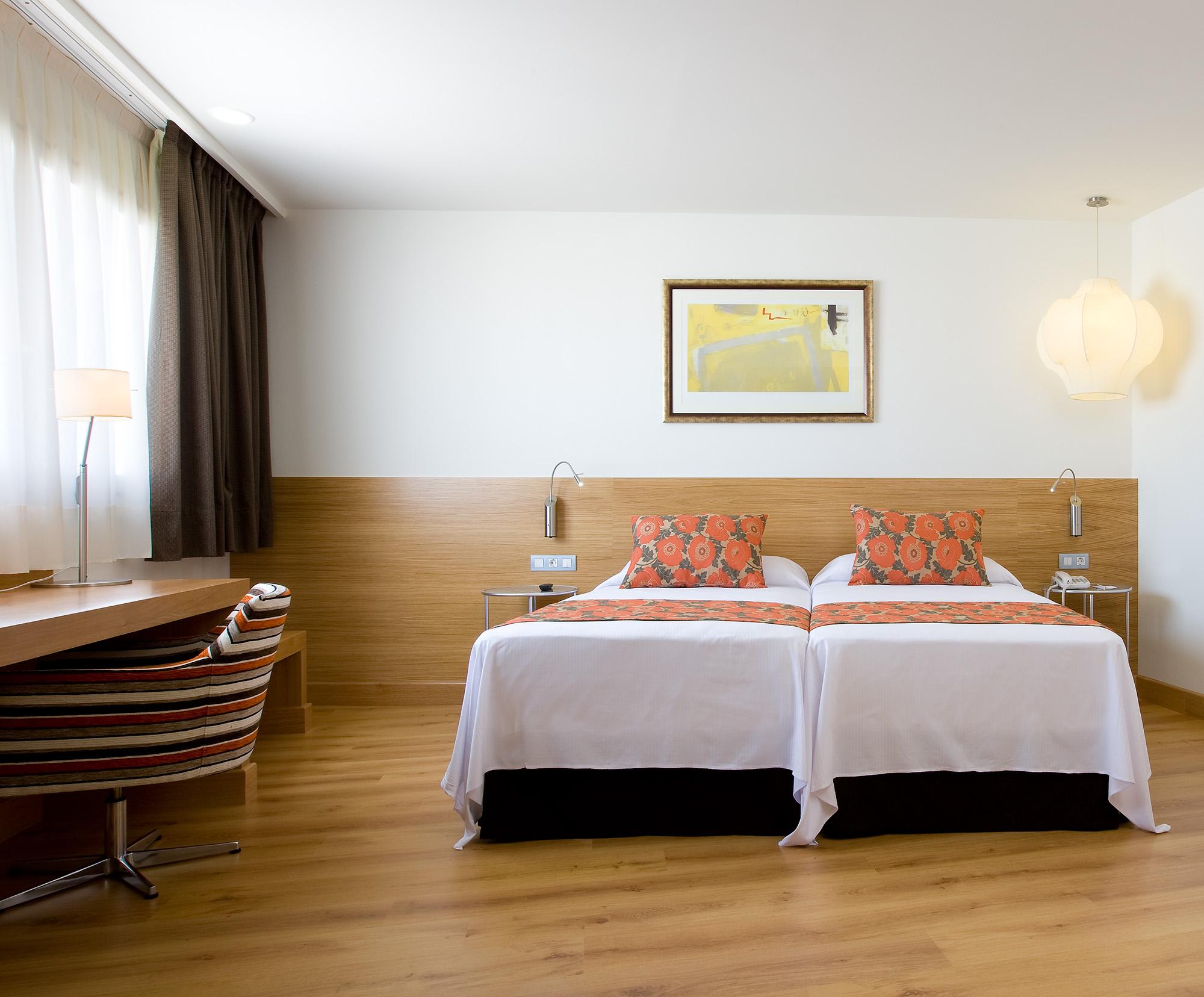 Hesperia Cordoba Hotel Bagian luar foto