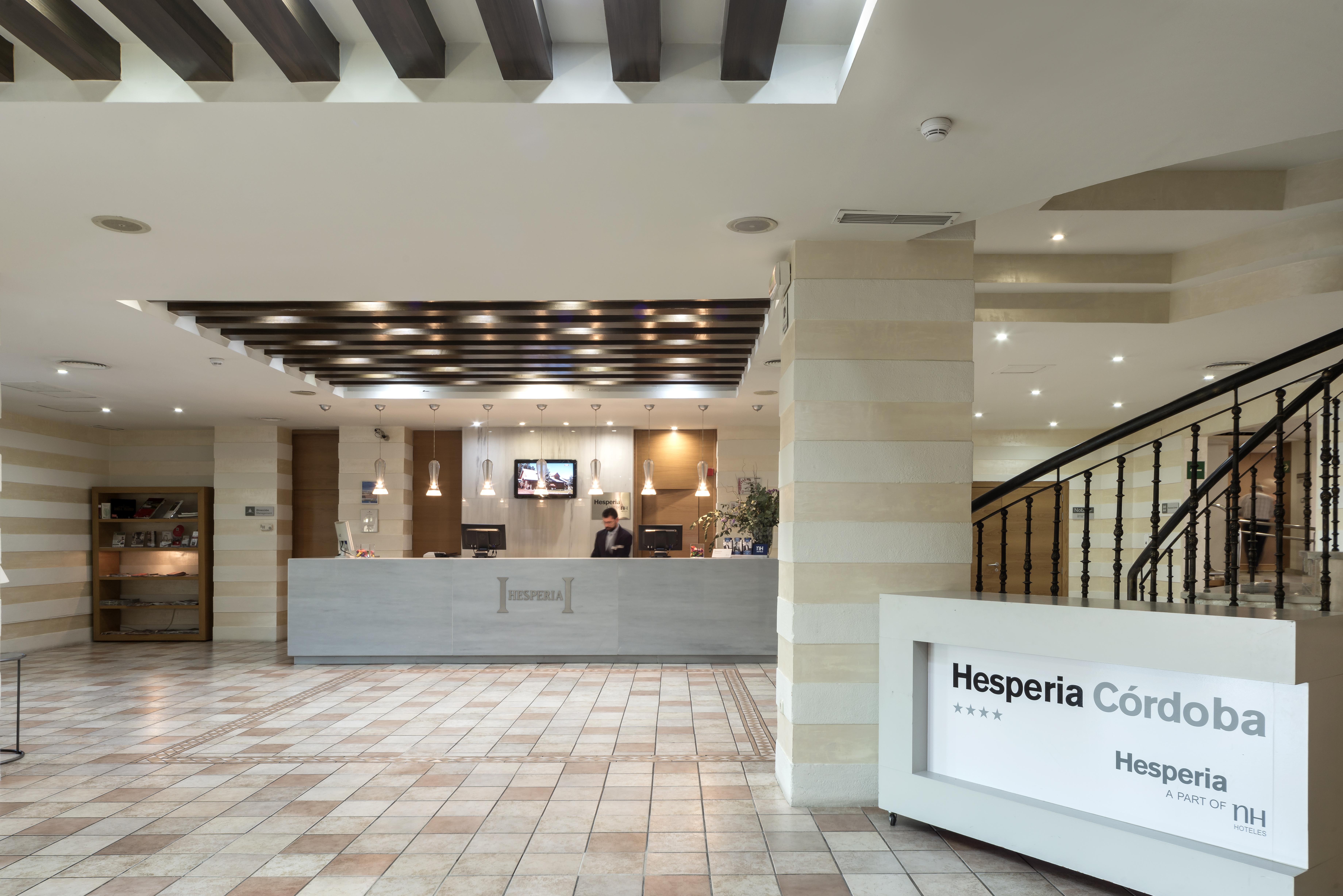 Hesperia Cordoba Hotel Bagian luar foto