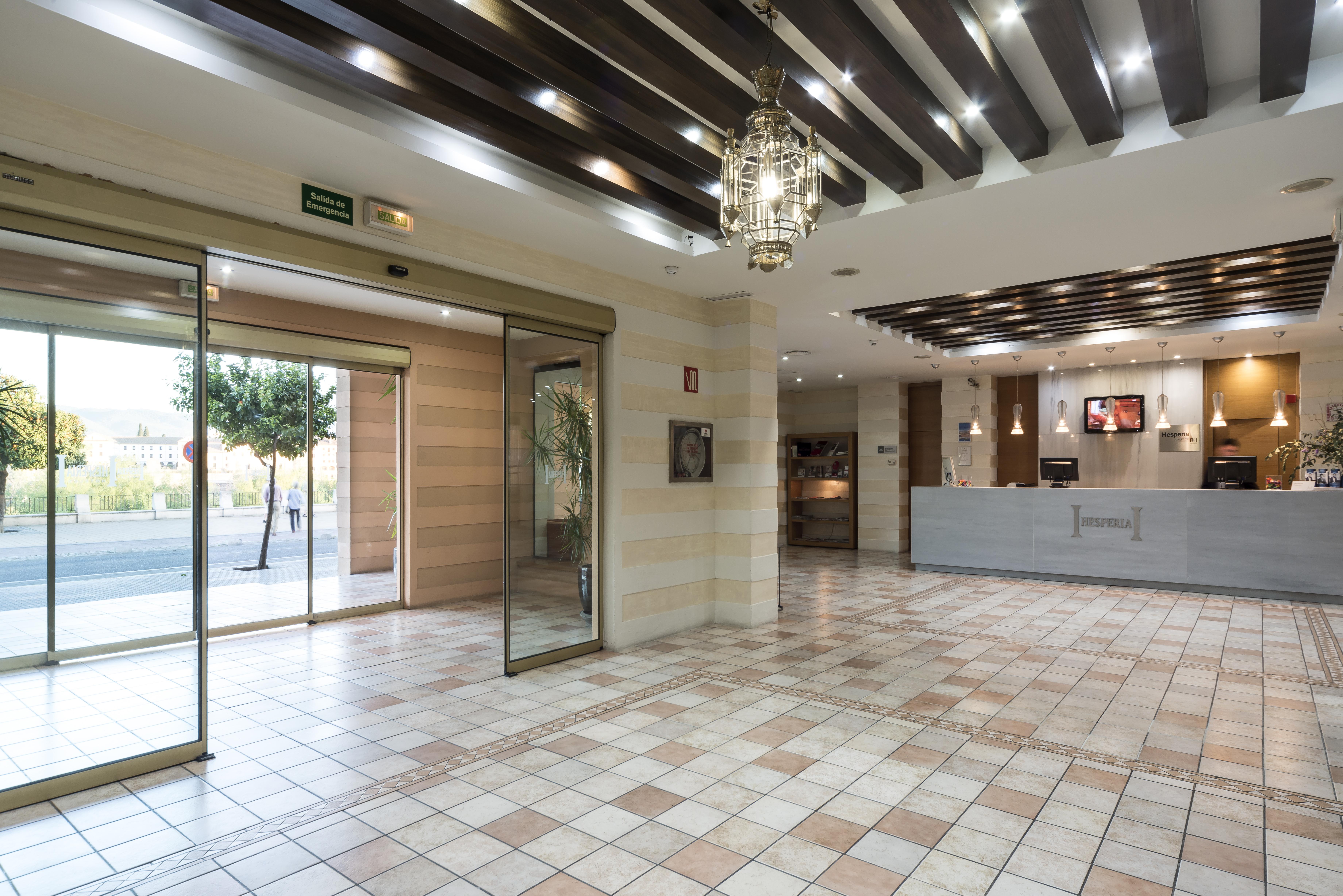 Hesperia Cordoba Hotel Bagian luar foto