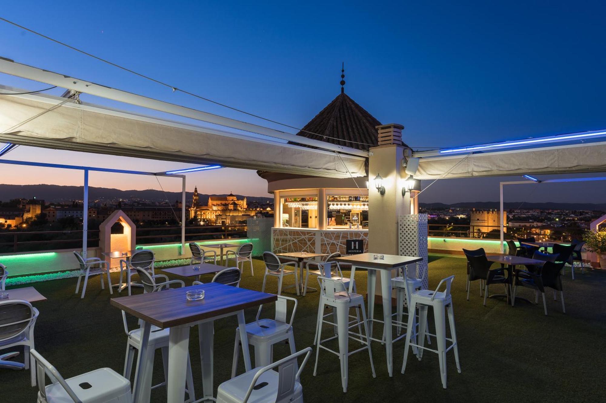 Hesperia Cordoba Hotel Bagian luar foto