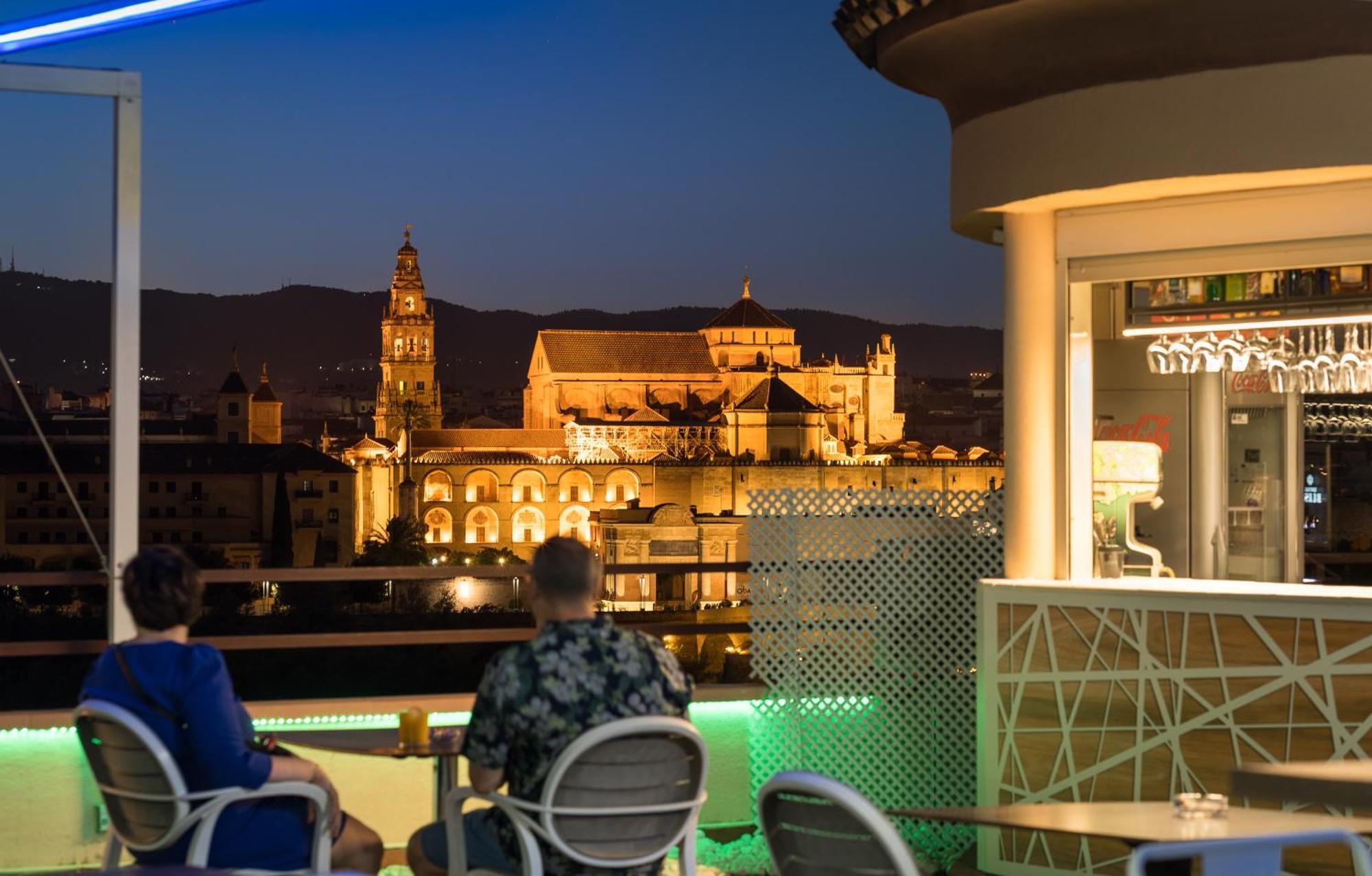 Hesperia Cordoba Hotel Bagian luar foto