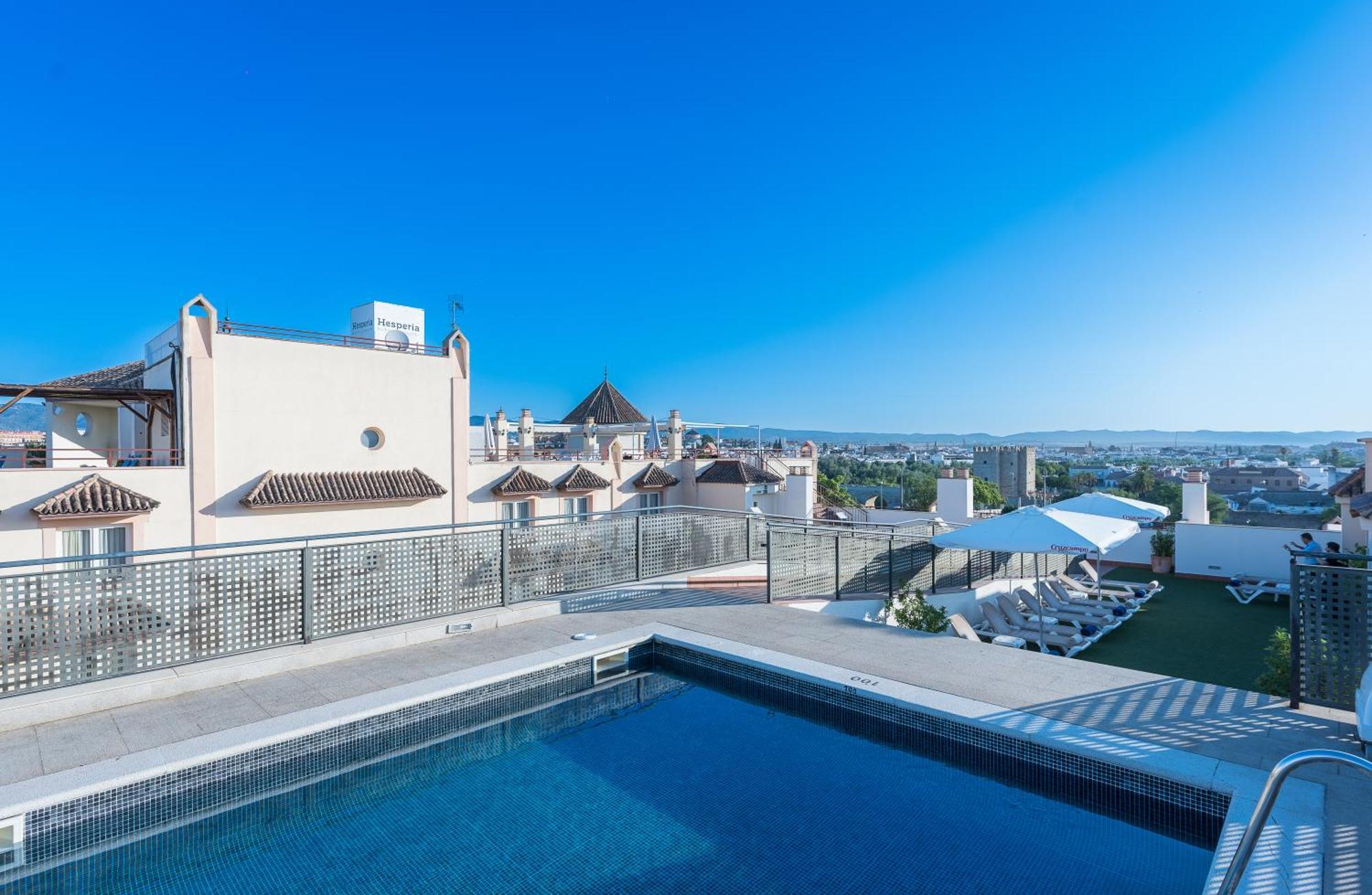 Hesperia Cordoba Hotel Bagian luar foto
