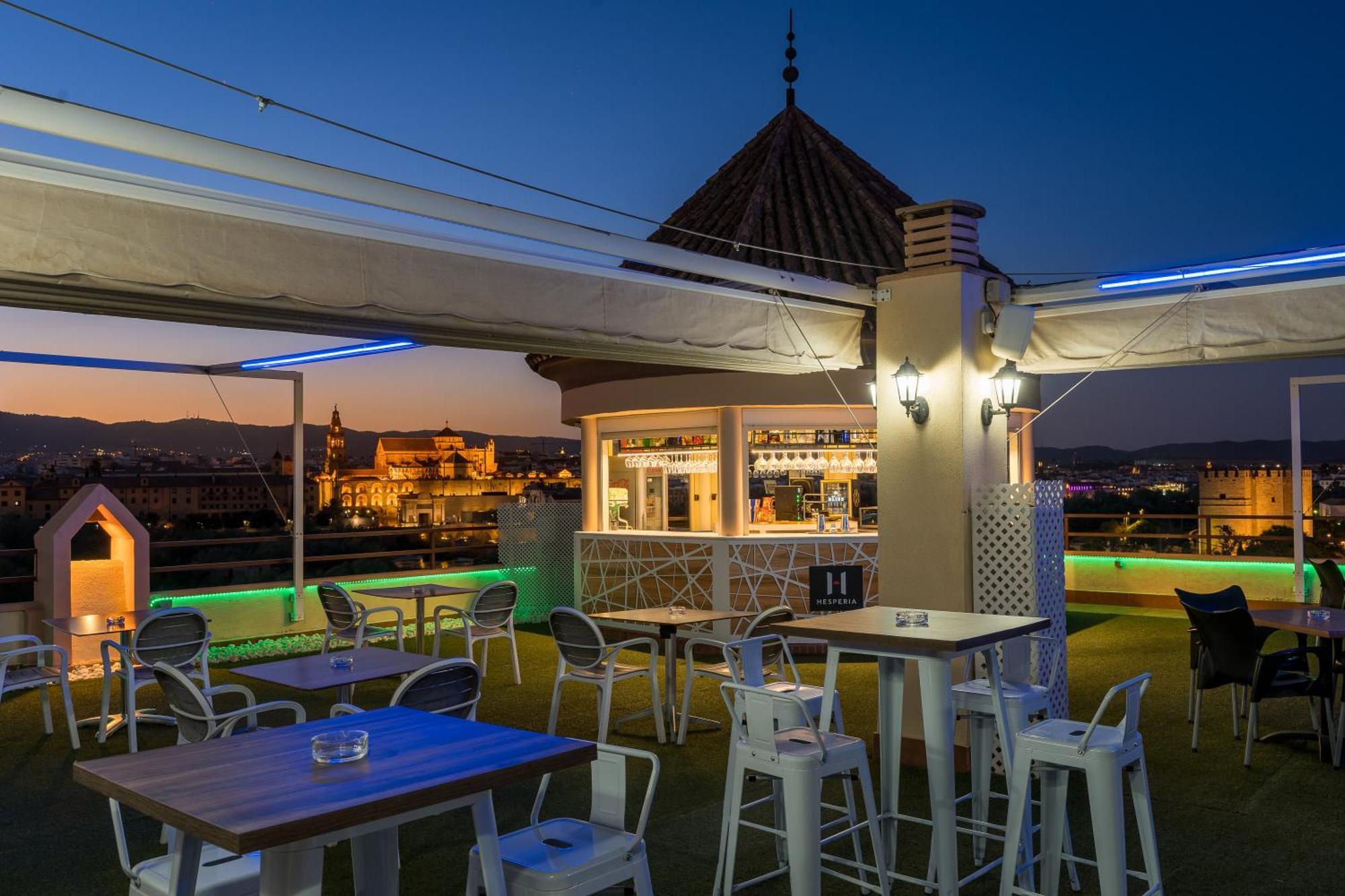 Hesperia Cordoba Hotel Bagian luar foto