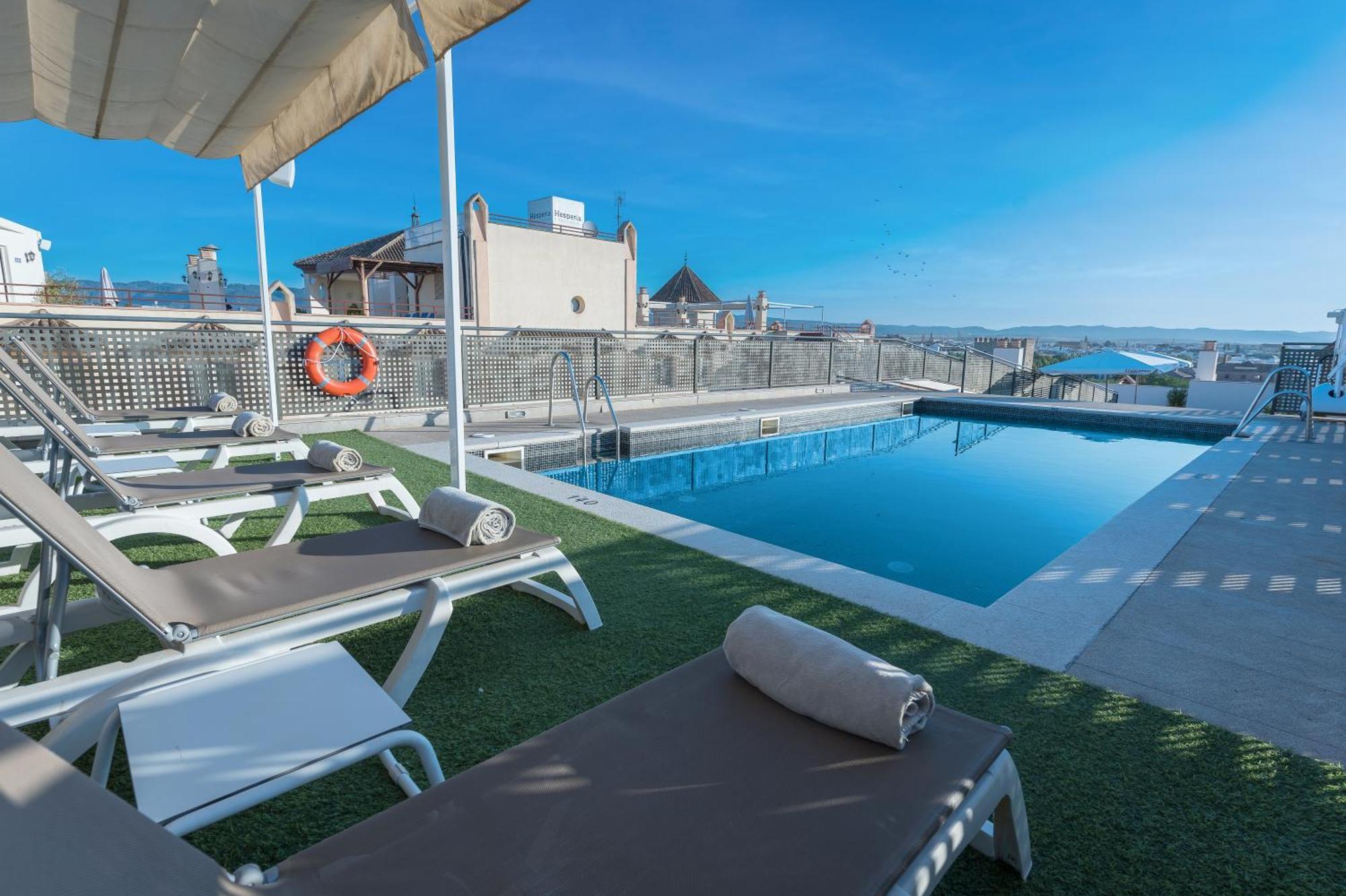 Hesperia Cordoba Hotel Bagian luar foto